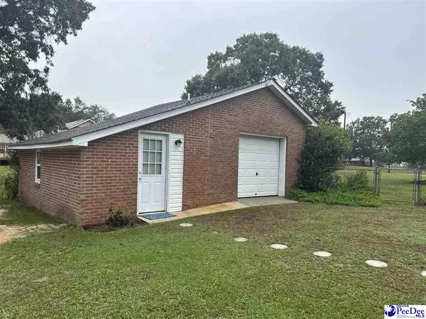 Hartsville, SC 29550-9145,145 E Old Camden Rd