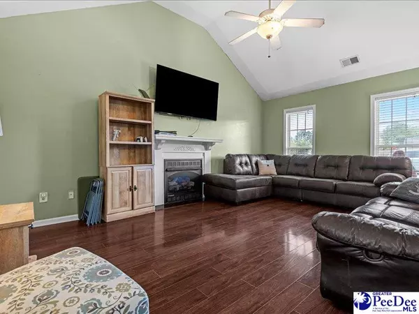 Effingham, SC 29541,2900 Cross Vine Drive