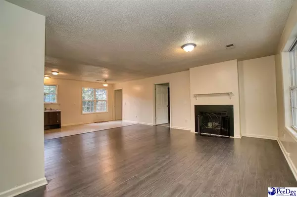 Manning, SC 29102,523 Skyview Drive