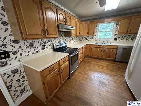 Hartsville, SC 29550-0000,517 W Home Ave