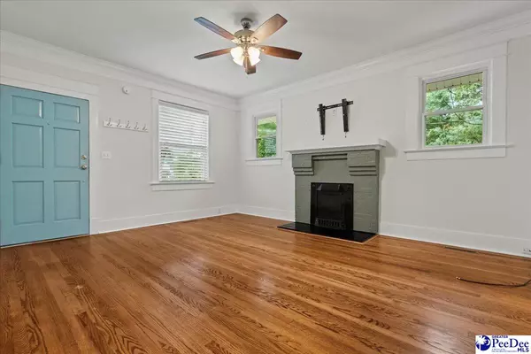 Florence, SC 29501,406 Graham St.