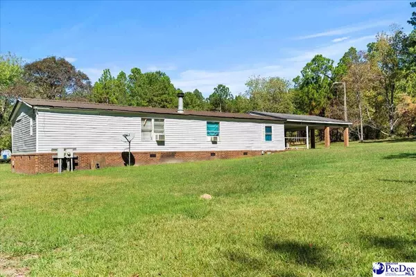Wallace, SC 29596,3016 Ridgecrest Rd