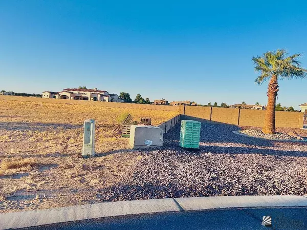 12651 S Wiley Ave, Yuma, AZ 85365