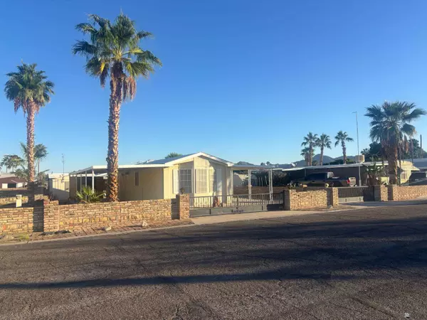 Yuma, AZ 85367,13448 E 49 St