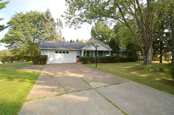 5518 W 50TH ST, Millcreek, PA 16415