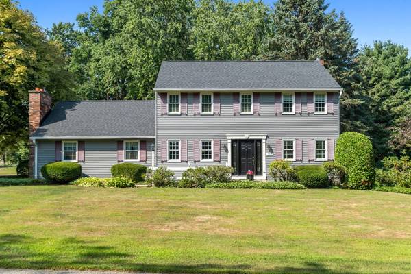1570 PINEWOOD DR, Fairview, PA 16415