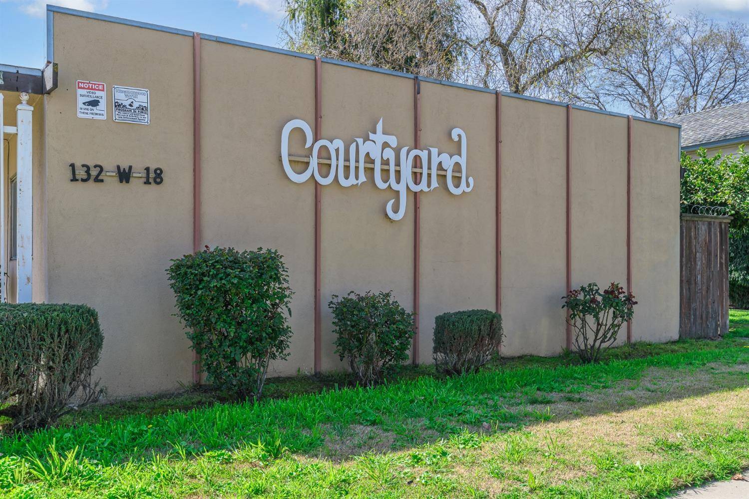 132 W 18th ST, Merced, CA 95340