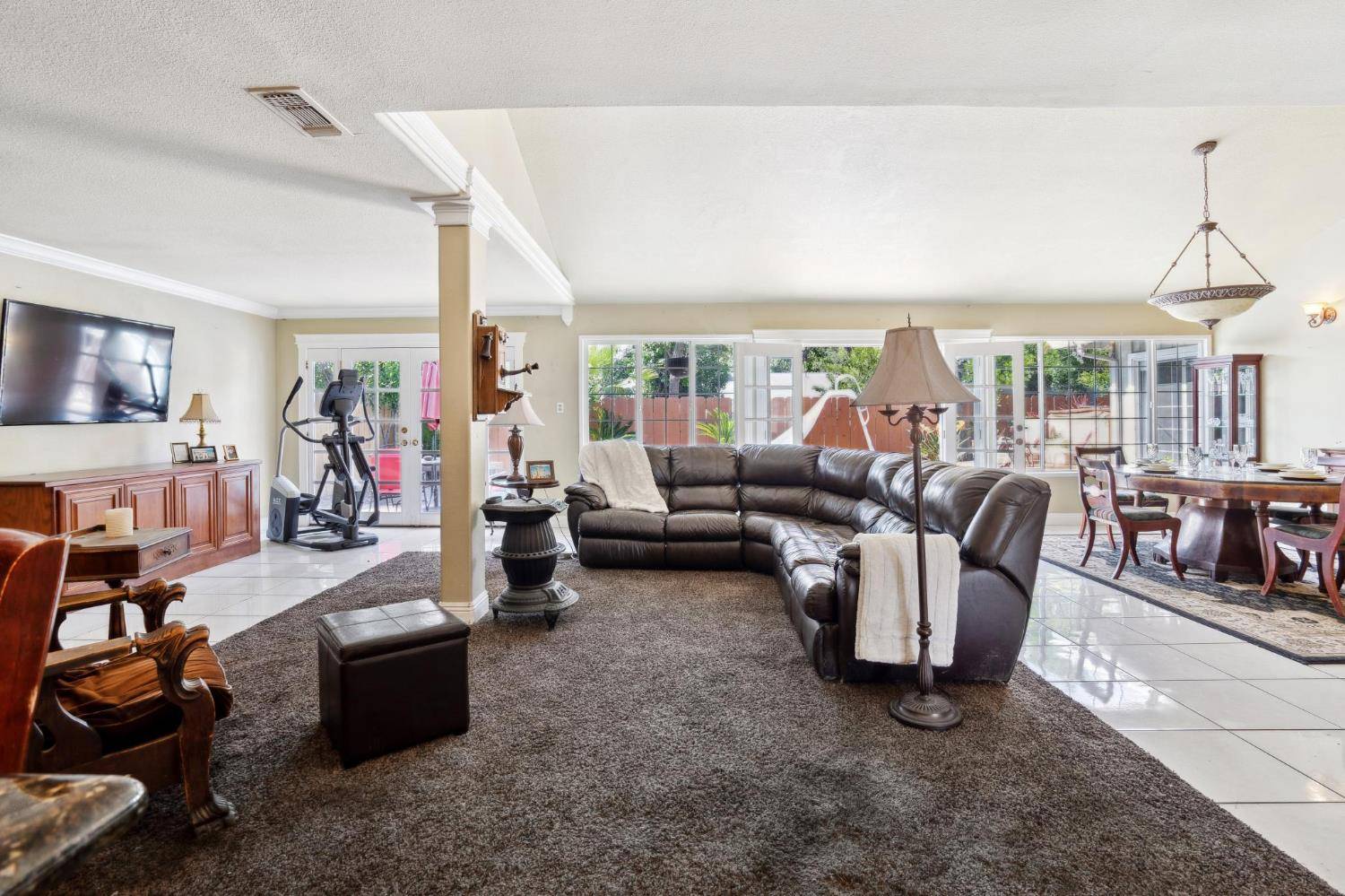 Stockton, CA 95209,1428 Chelsea Way