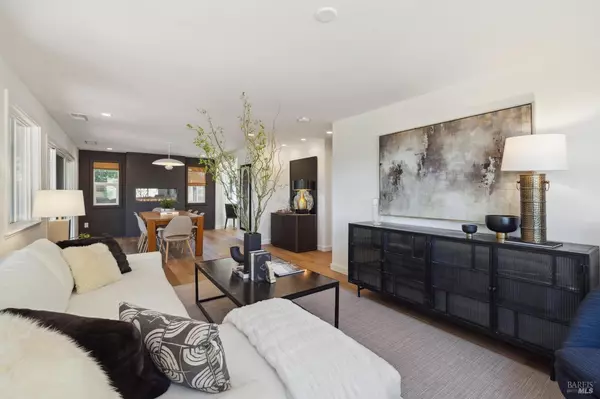 10820 Canyon RD, Forestville, CA 95436