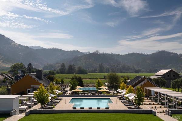 30 Lawley LN, Calistoga, CA 94515