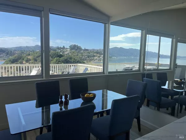 Tiburon, CA 94920,16 Janet WAY #157