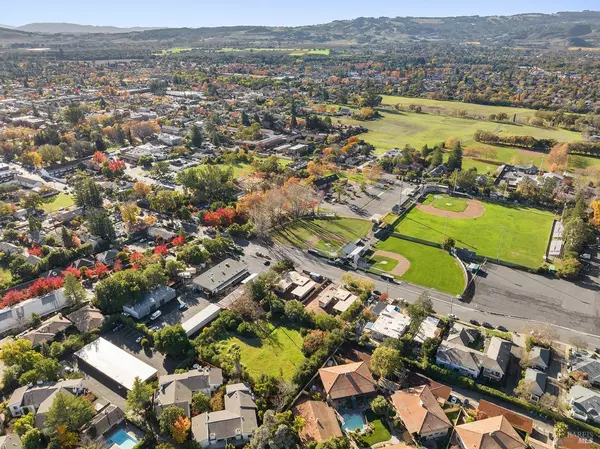 Sonoma, CA 95476,254 1st ST E