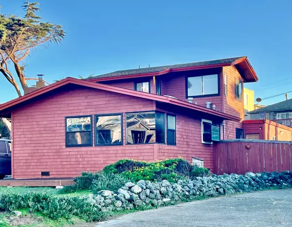 9 Tahiti WAY, Dillon Beach, CA 94929
