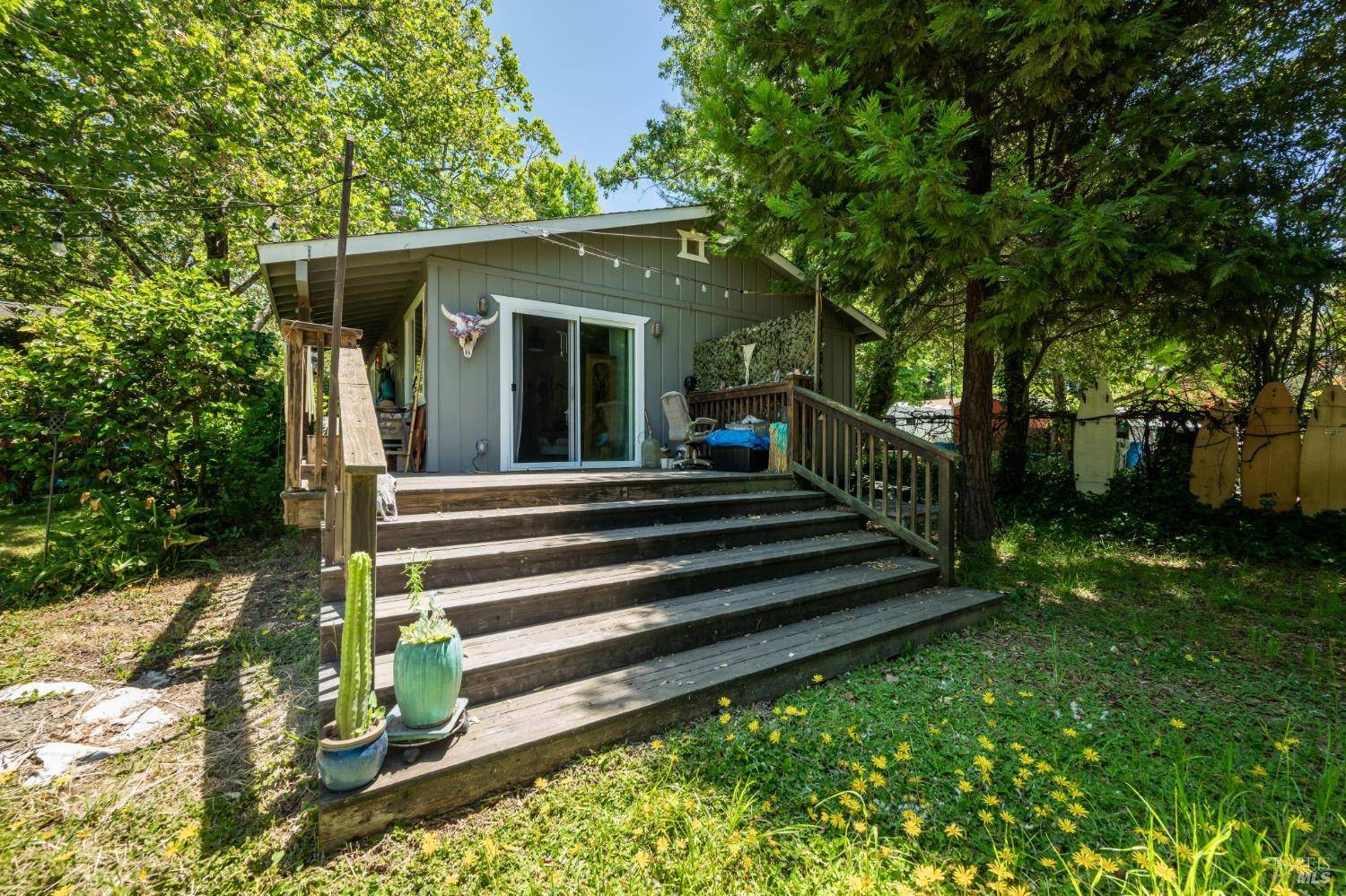 8352 Bodega AVE, Sebastopol, CA 95472