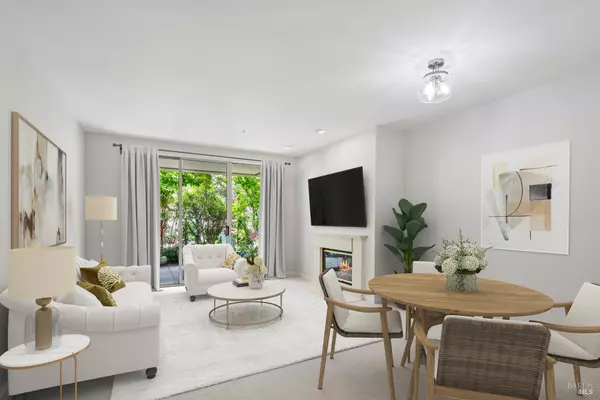 300 Deer Valley RD #2K, San Rafael, CA 94903