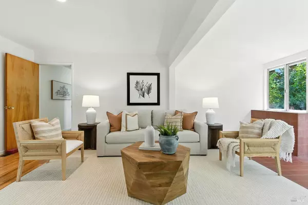 Penngrove, CA 94951,6750 Petaluma Hill RD