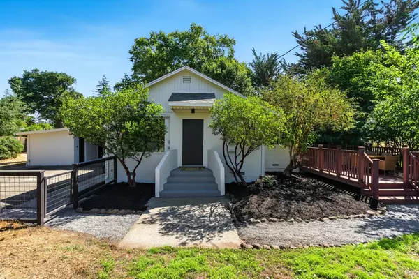 6750 Petaluma Hill RD, Penngrove, CA 94951