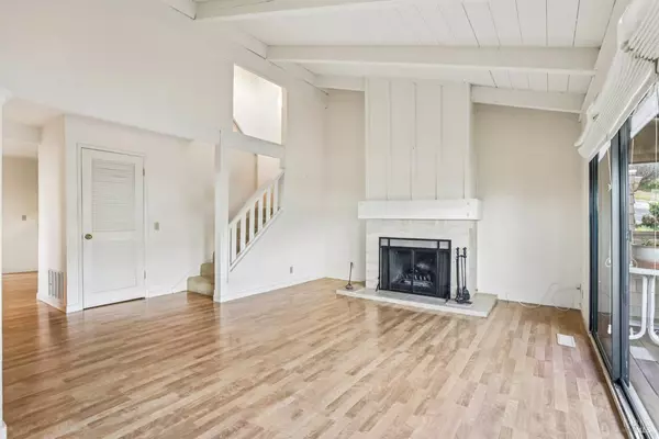 Sausalito, CA 94965,611 Nevada ST