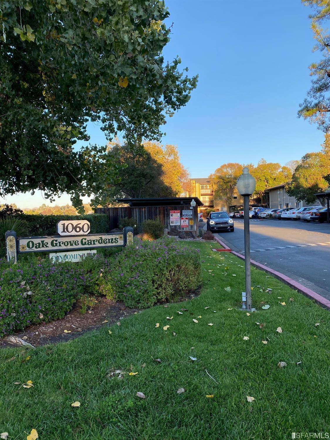 1060 Oak Grove #91, Concord, CA 94518