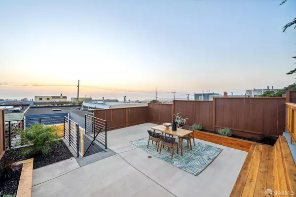 1826 18th, San Francisco, CA 94122