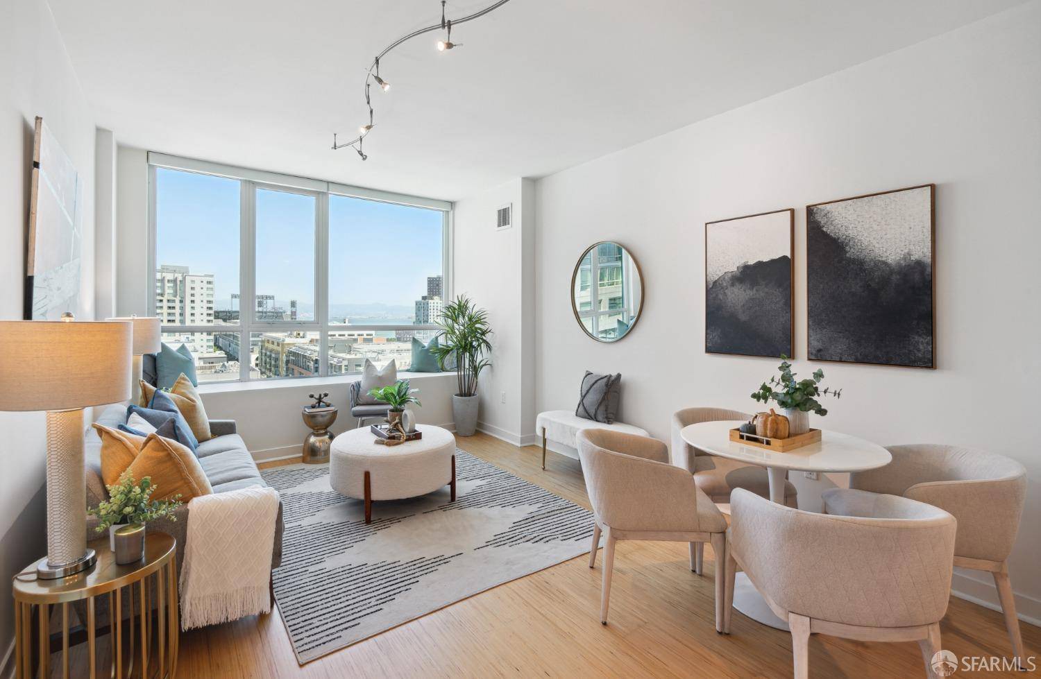 300 Berry #1207, San Francisco, CA 94158