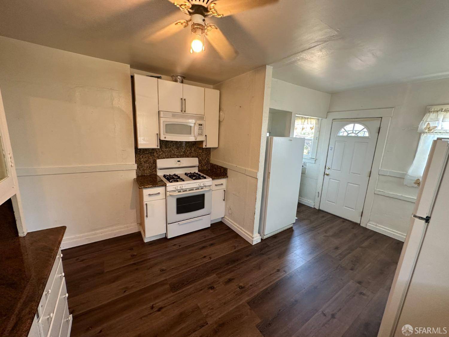 Oakland, CA 94605,2906 Seminary AVE