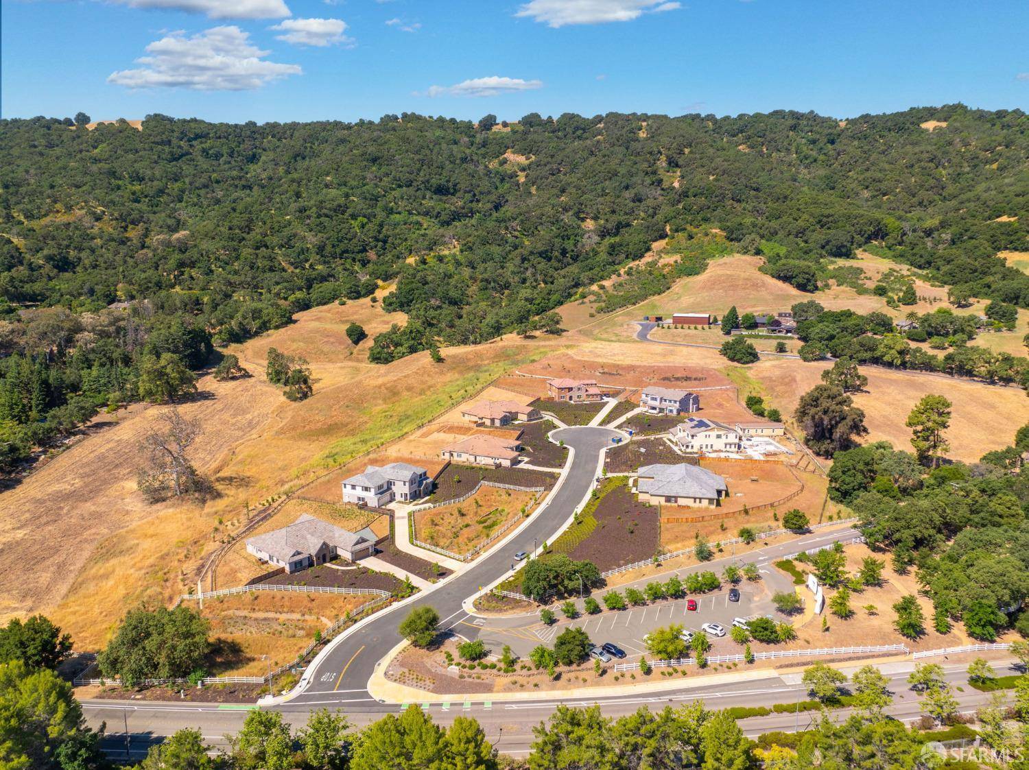 Pleasanton, CA 94588,8014 Kingbird CT