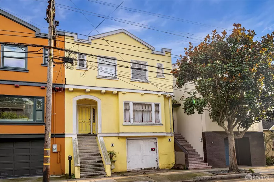 351 Chenery ST, San Francisco, CA 94131