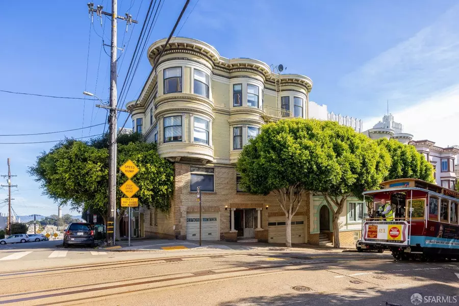 2054 Hyde ST, San Francisco, CA 94109