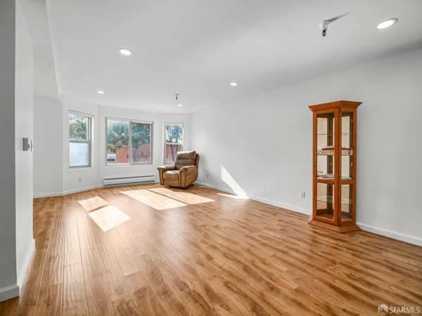 1920 Ocean AVE #1A, San Francisco, CA 94127