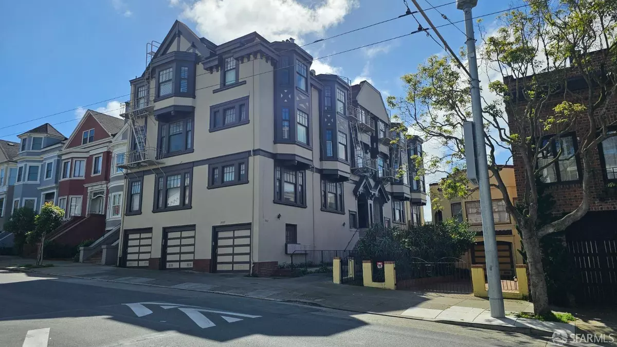 San Francisco, CA 94118,3967 Sacramento ST