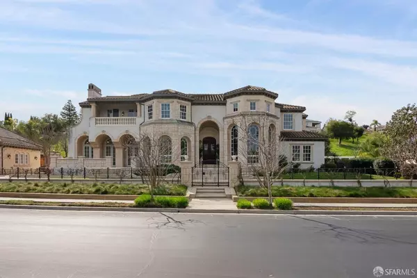 5471 Country Club Pkwy, San Jose, CA 95138