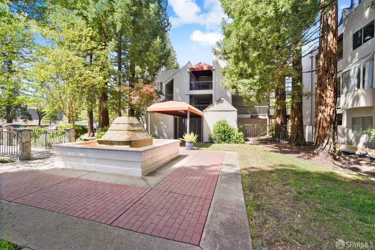 Walnut Creek, CA 94597,1310 Walden RD #15