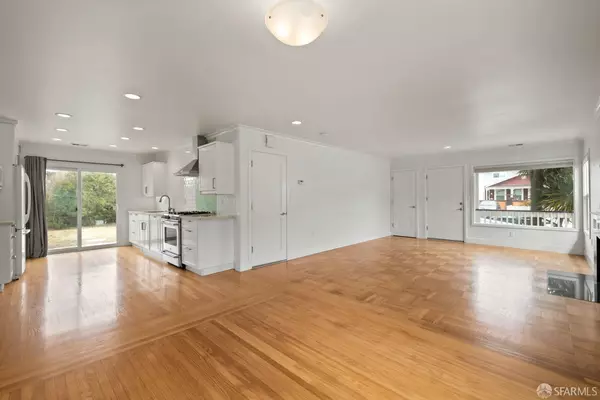 Pacifica, CA 94044,1910 Palmetto AVE