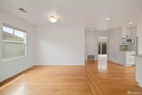 Pacifica, CA 94044,1910 Palmetto AVE