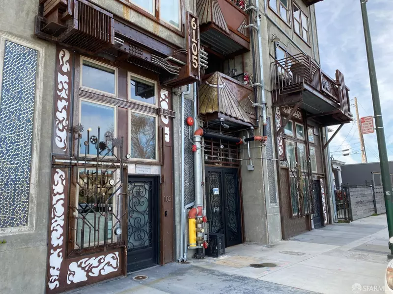 6105 San Pablo AVE #103, Emeryville, CA 94608