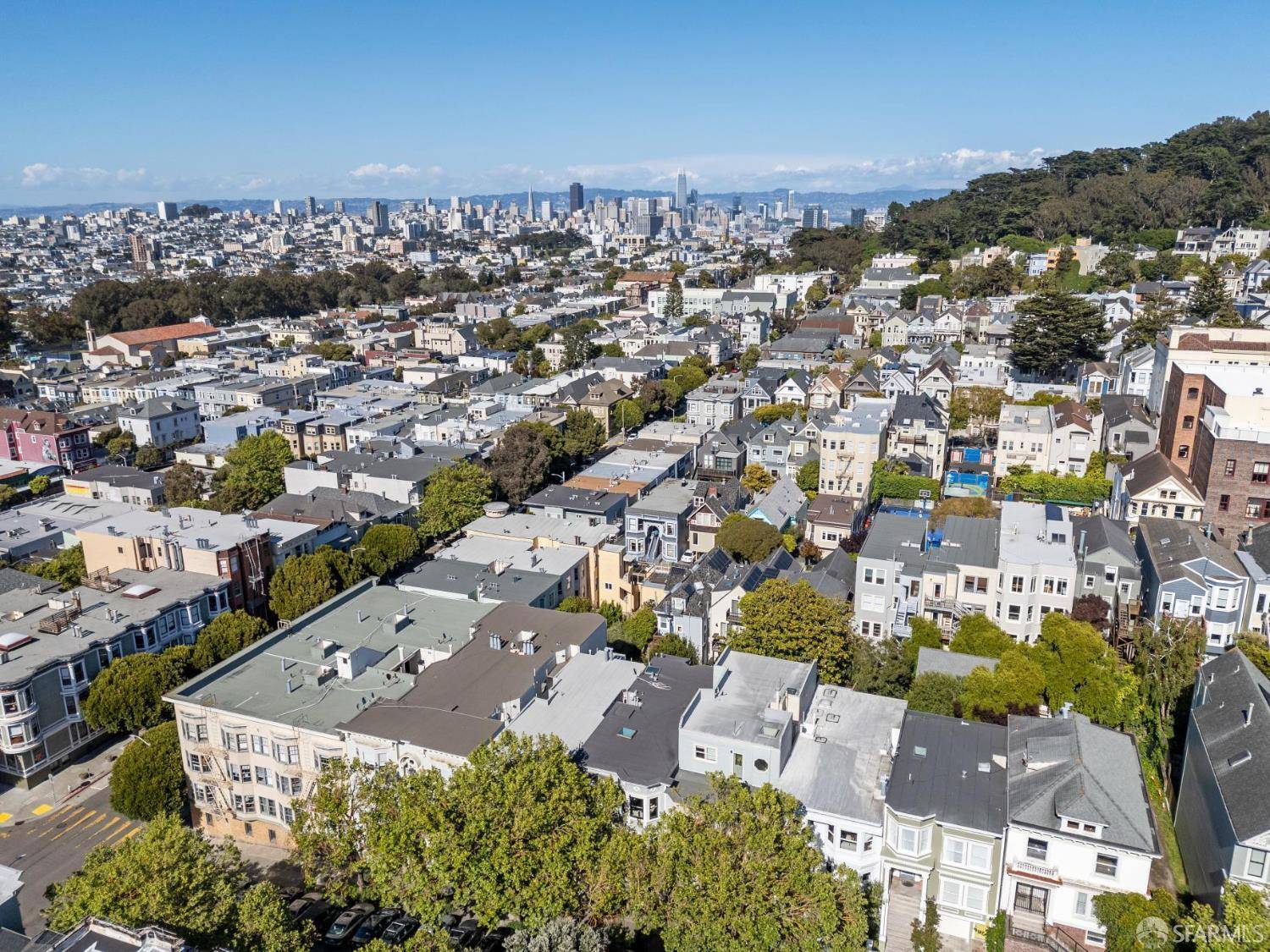 San Francisco, CA 94117,720 Clayton ST