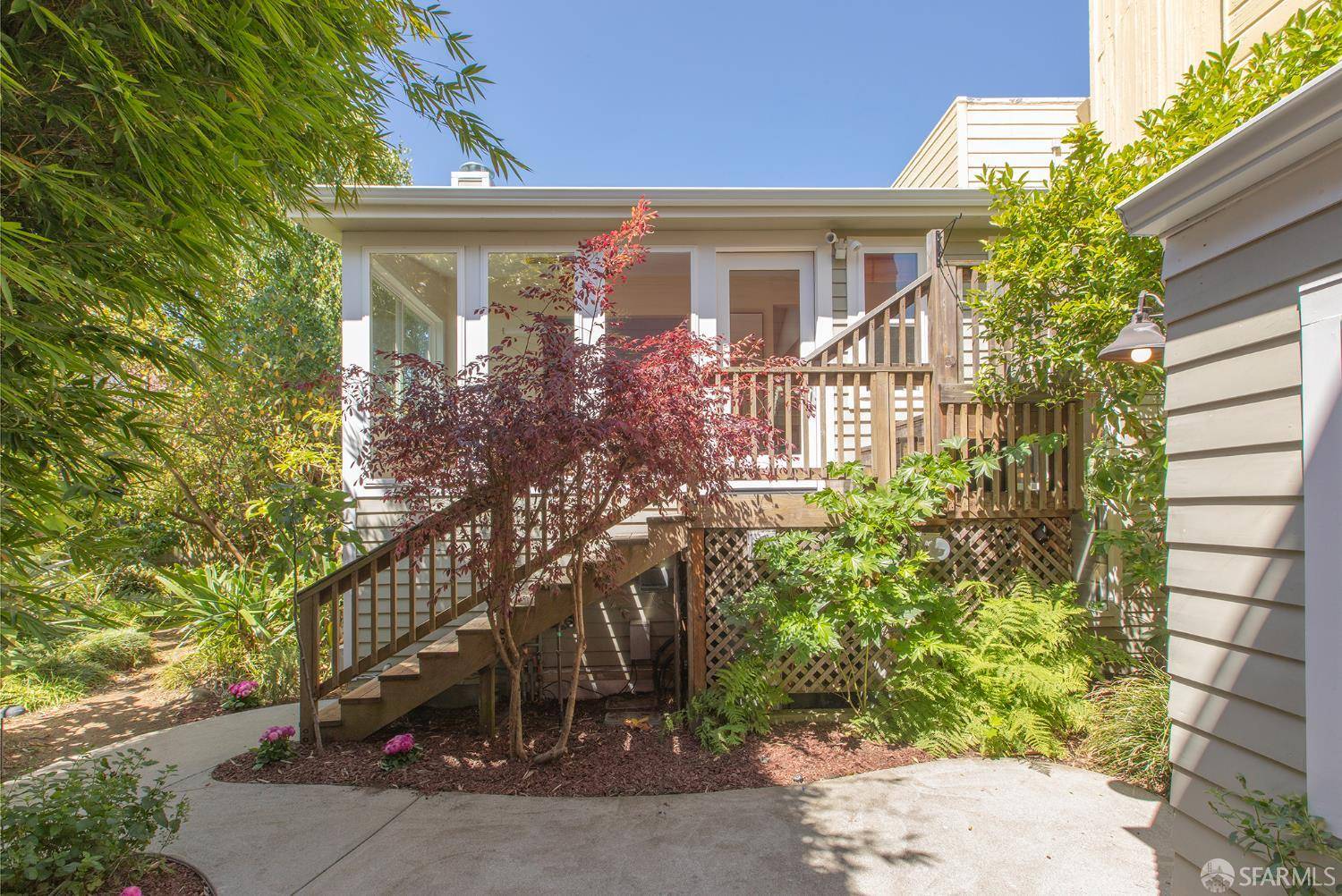 San Francisco, CA 94109,762 Bay ST