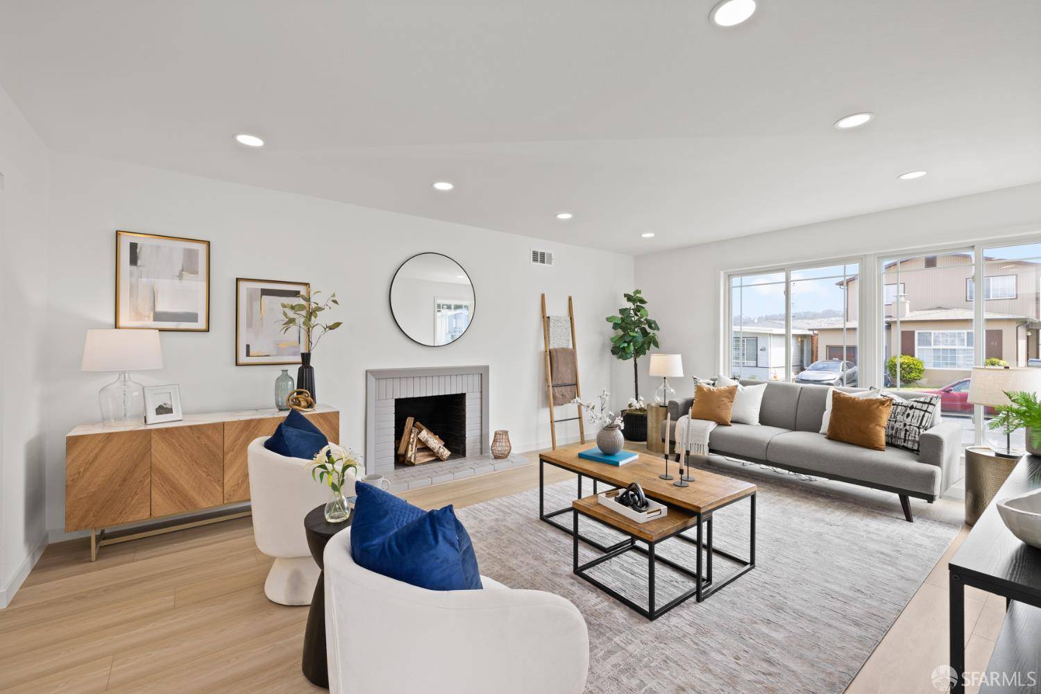 Daly City, CA 94015,88 Eastwood AVE