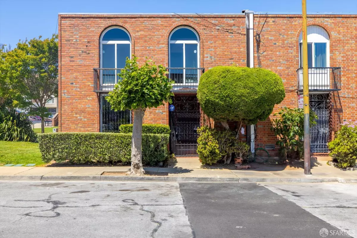 San Francisco, CA 94134,90 Argonaut AVE