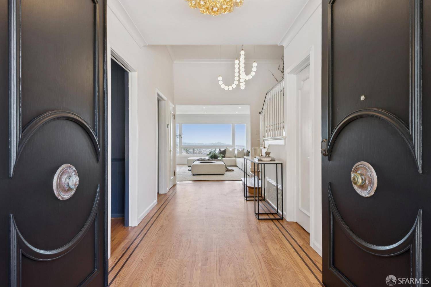 San Francisco, CA 94127,850 Darien WAY