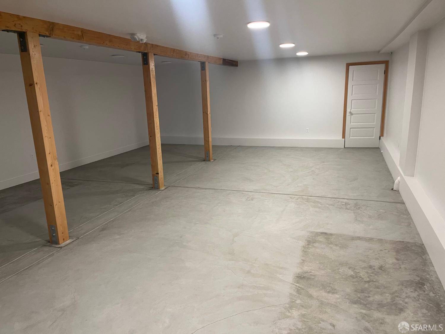 San Francisco, CA 94102,327 Linden ST #325