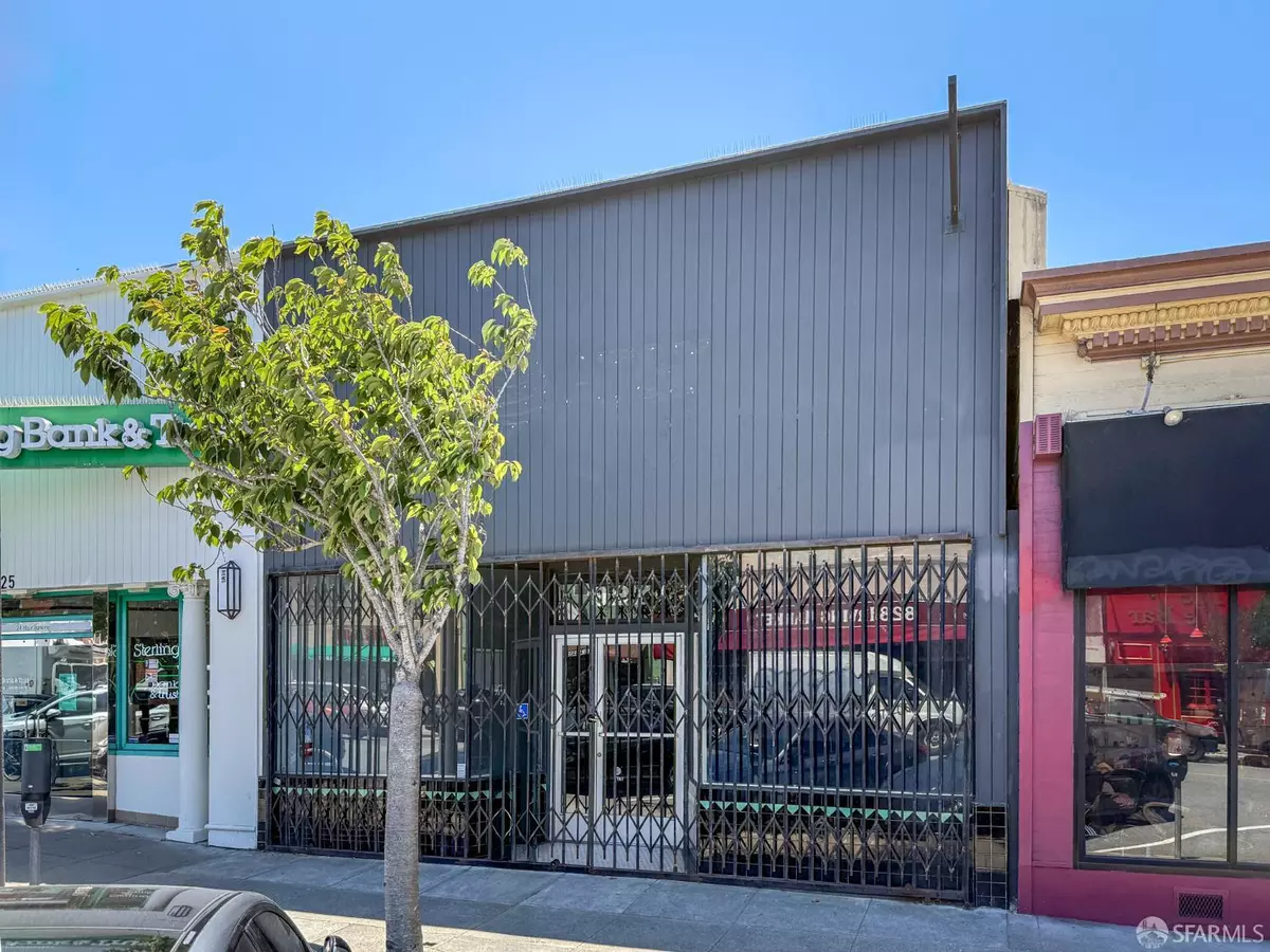 San Francisco, CA 94122,827 Irving ST