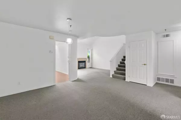 Daly City, CA 94014,282 Greenview DR