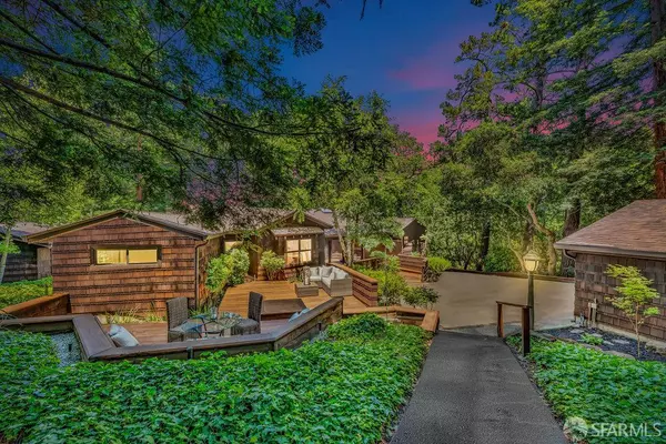 35 Ardilla RD,  Orinda,  CA 94563