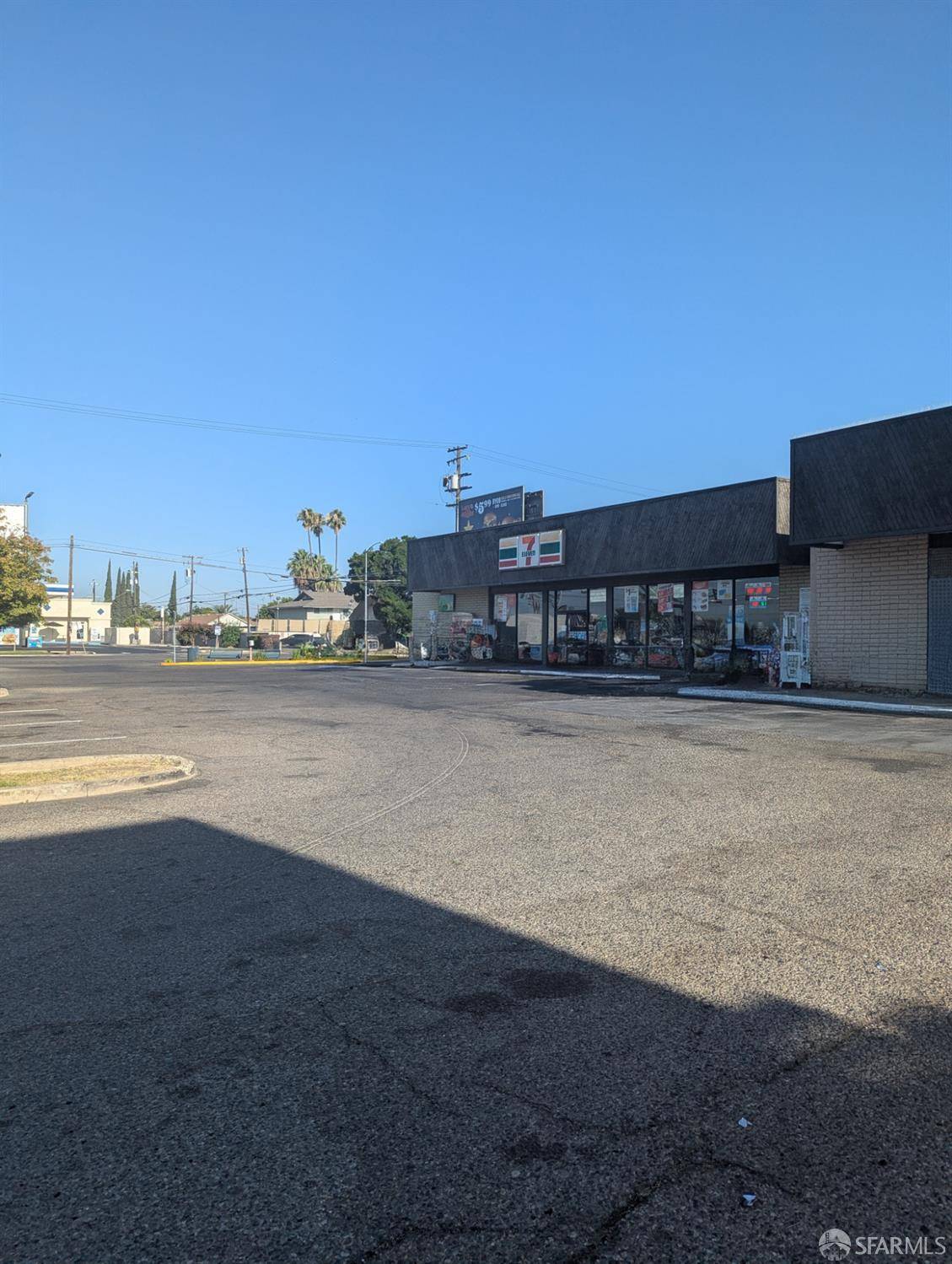Fresno, CA,2515 E Mckinley AVE