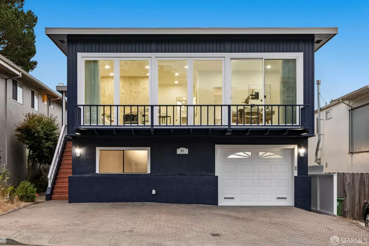 Daly City, CA 94015,91 El Portal WAY