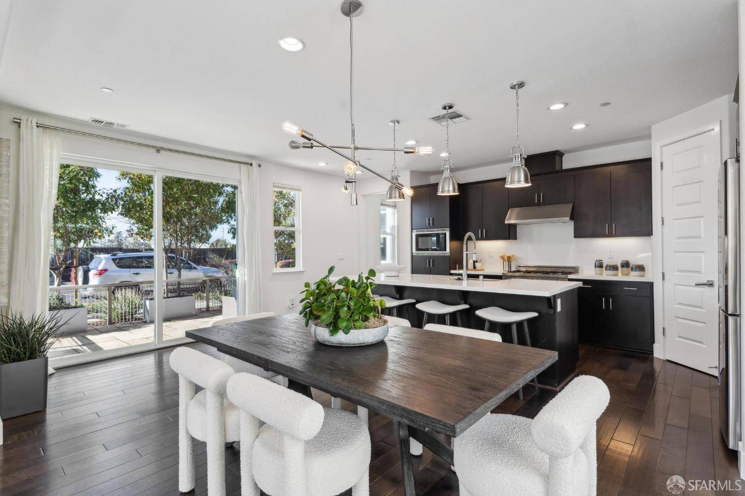 Alameda, CA 94501,2768 Bette ST