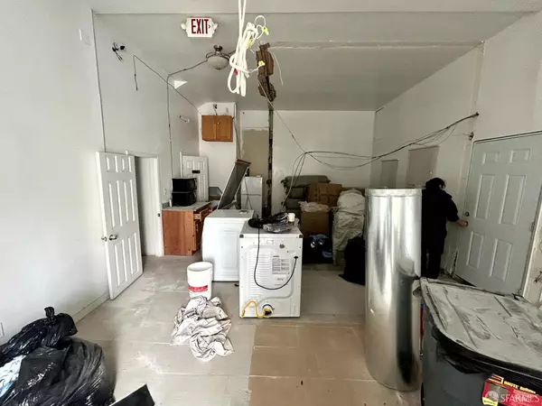 San Francisco, CA 94134,1444 Silver AVE