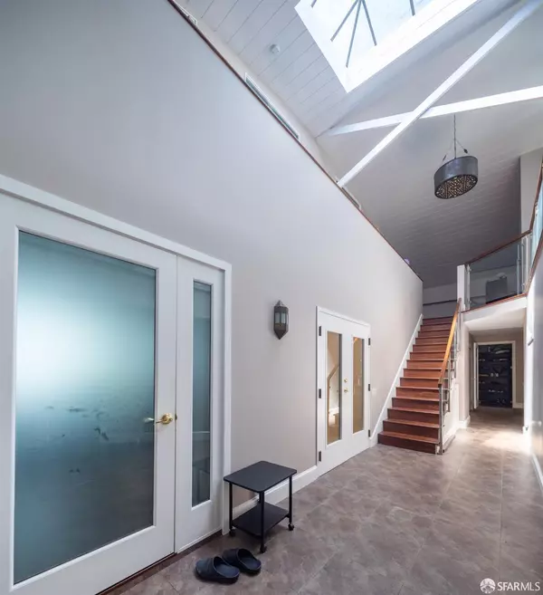 San Francisco, CA 94114,67-69 Belcher ST